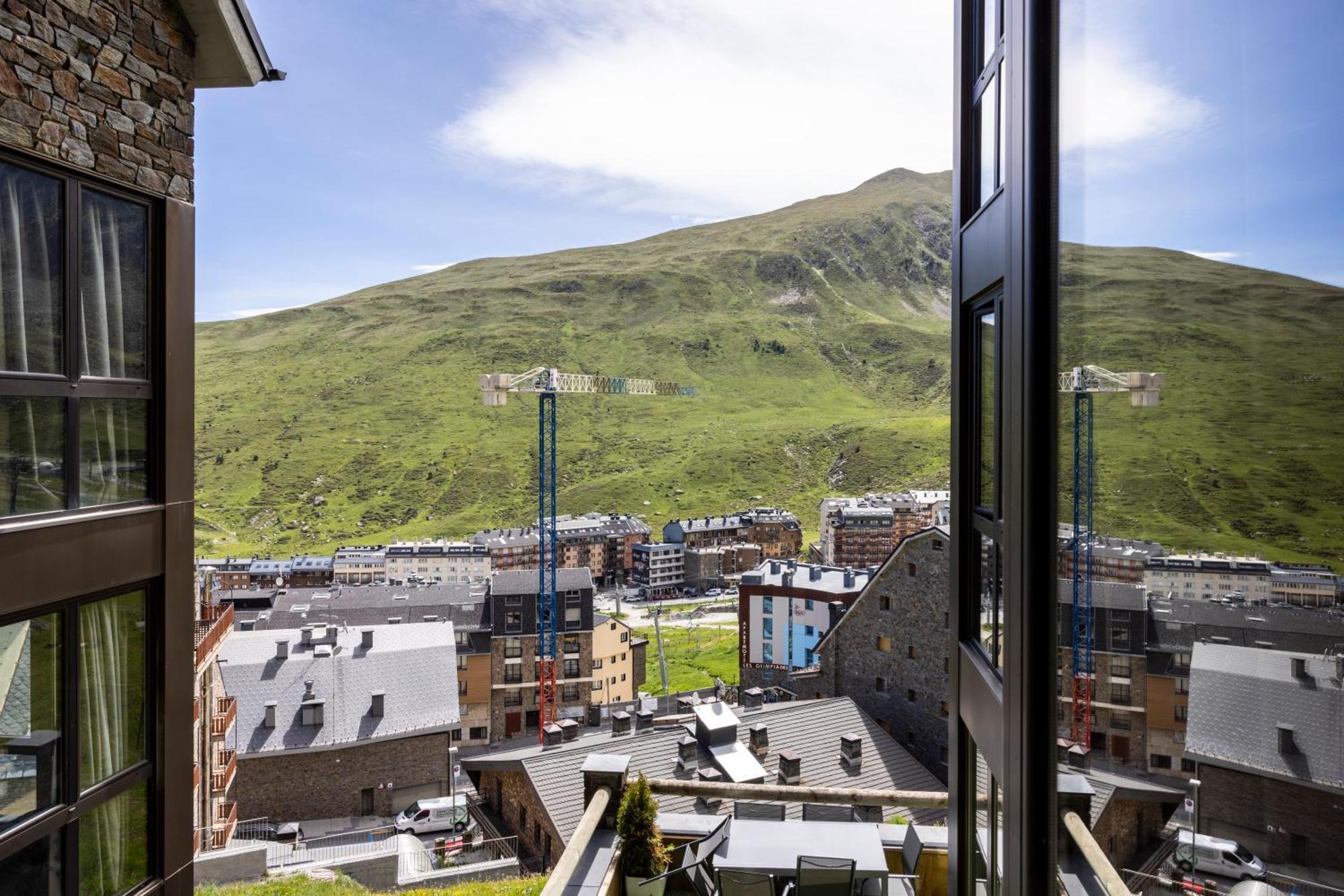 Increibles Vistas A Montanas En El - Parking - Wifi - In Out L By Bonesvacances * El Pas de la Casa