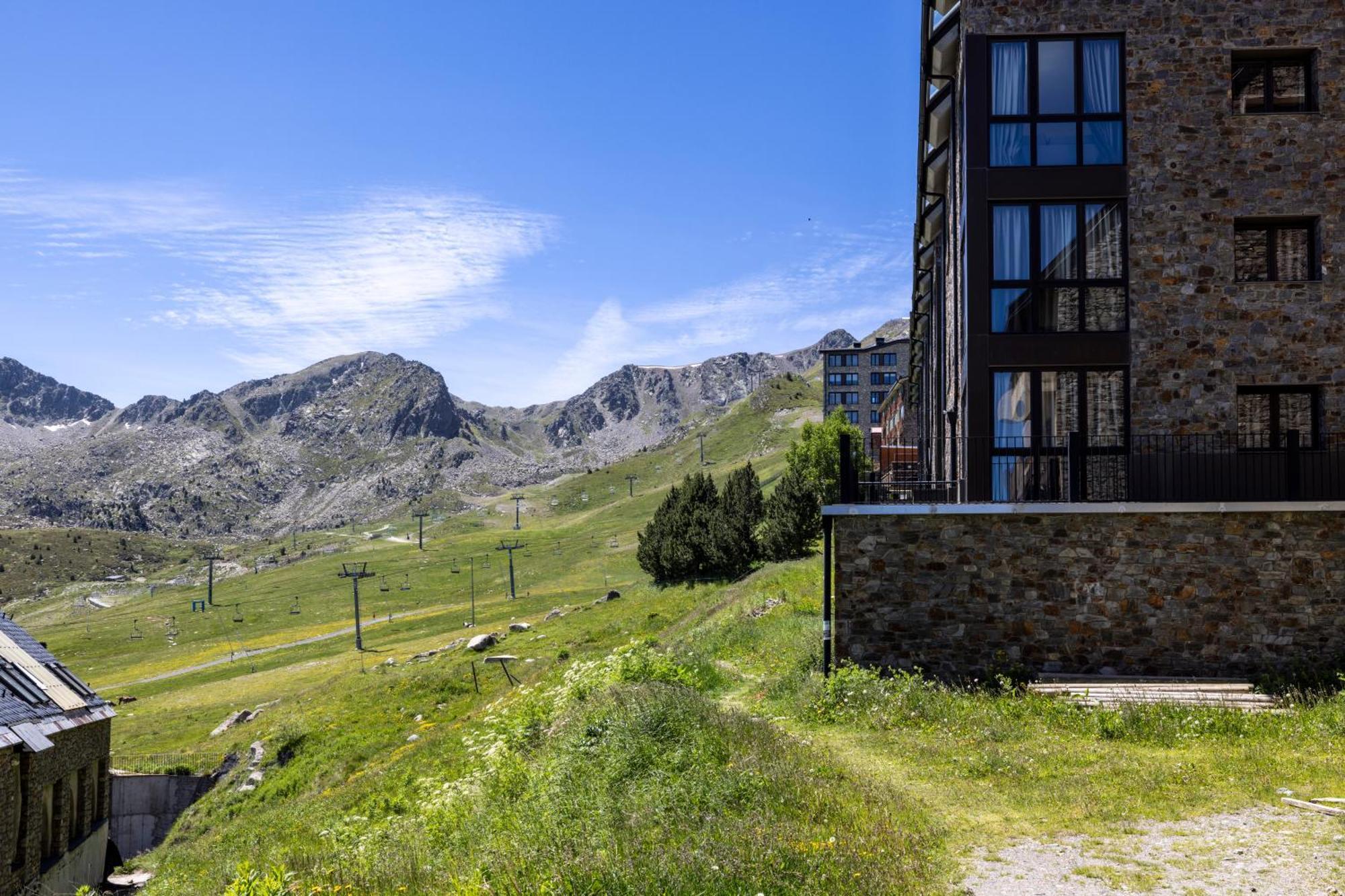 Apartamento Increibles Vistas A Montanas En El - Parking - Wifi - In Out L By Bonesvacances