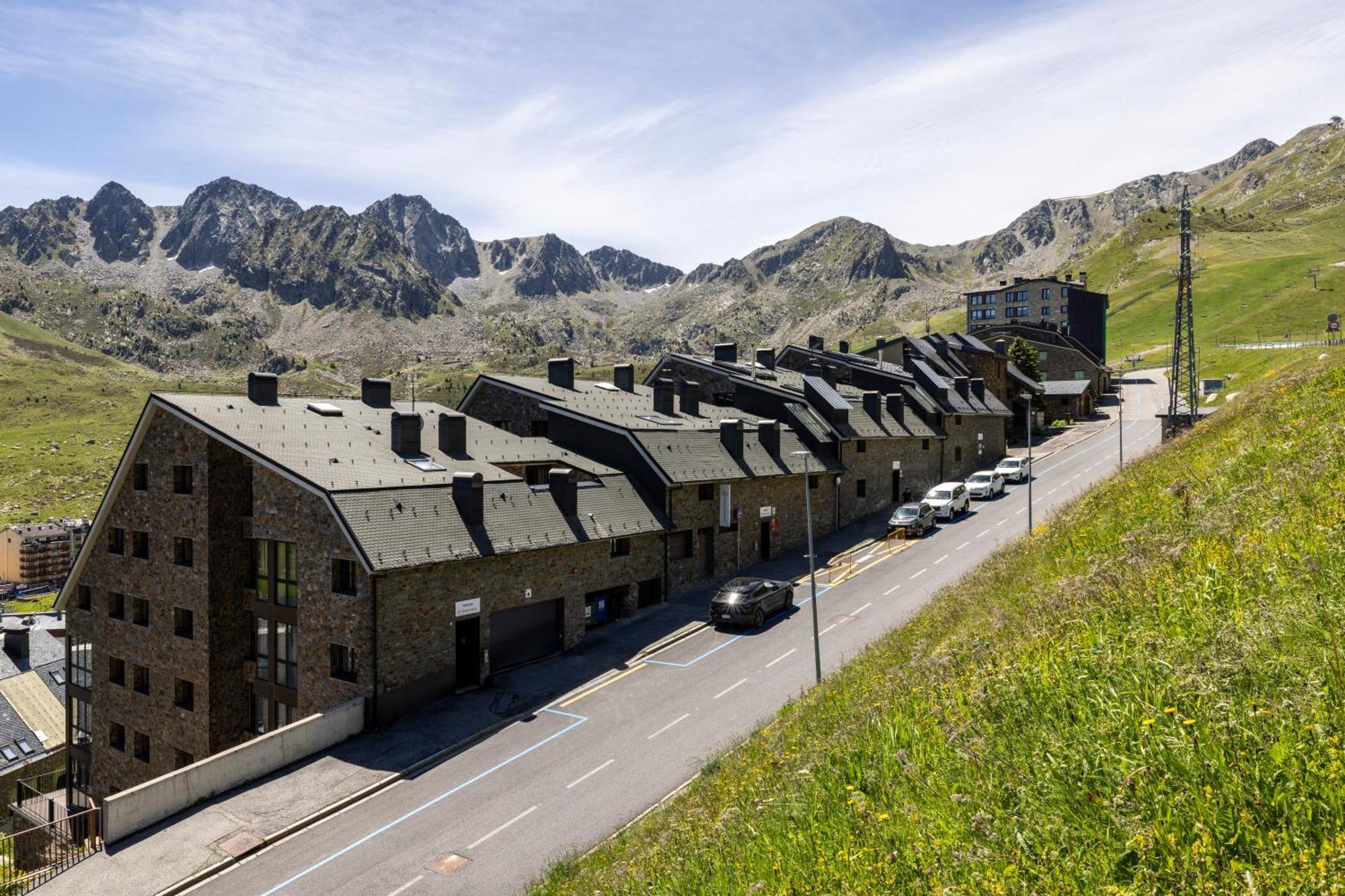 Apartamento Increibles Vistas A Montanas En El - Parking - Wifi - In Out L By Bonesvacances Pas De La Casa