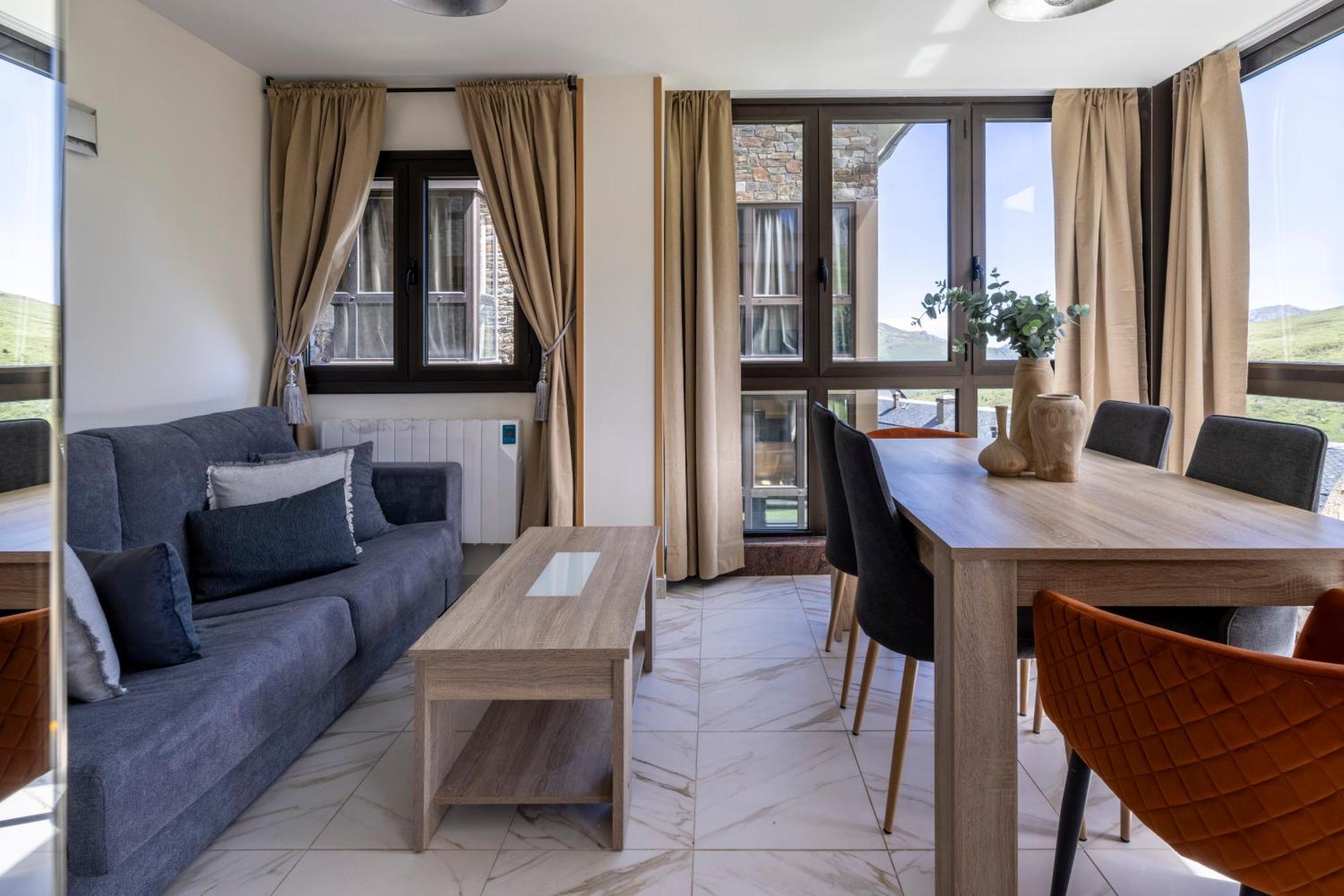 Apartamento Increibles Vistas A Montanas En El - Parking - Wifi - In Out L By Bonesvacances *